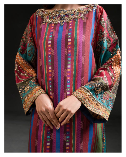 Ammara Khan magenta tunic silk kurta Phir Story