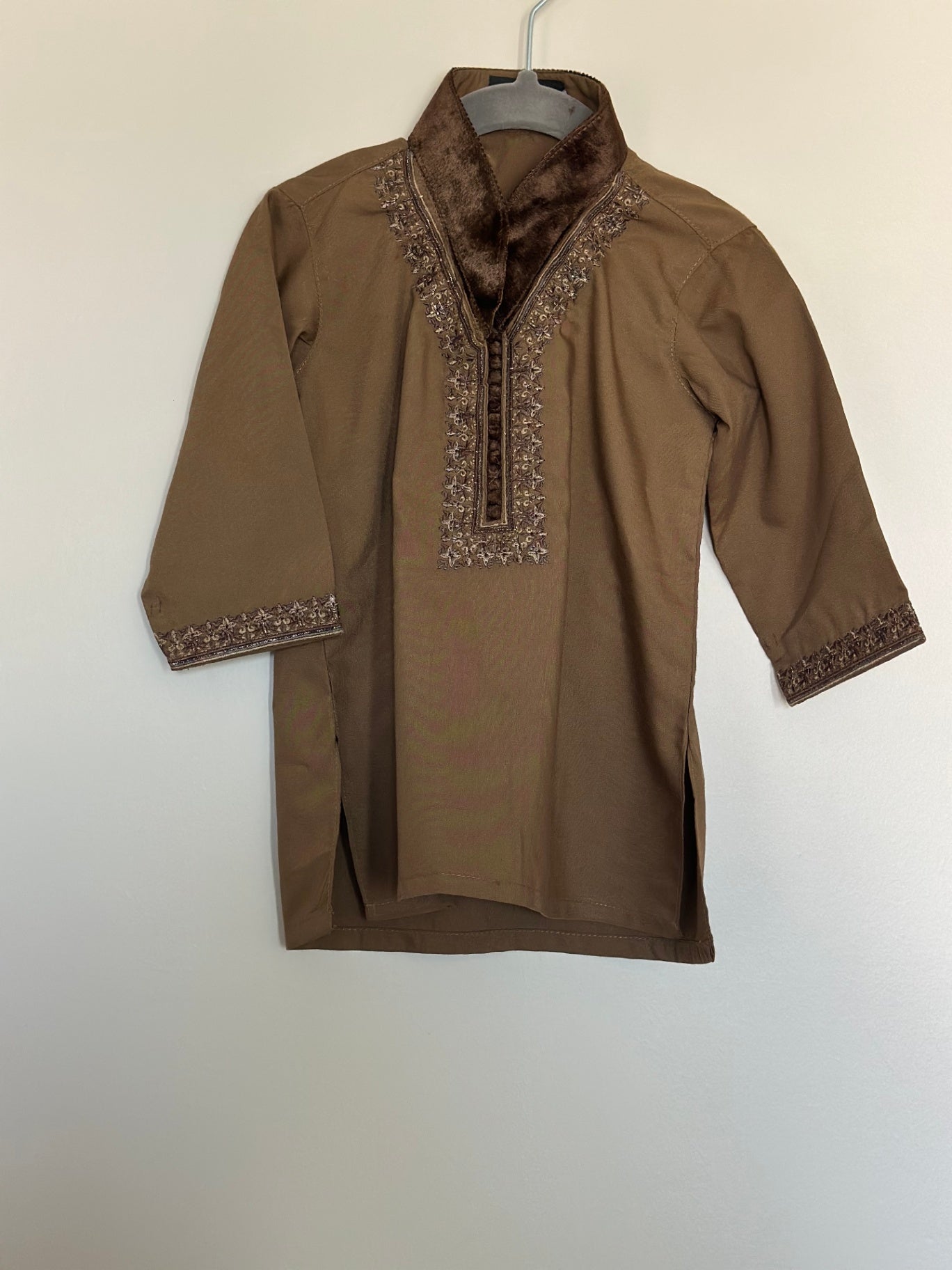 2 PC Brown - Aleeshan