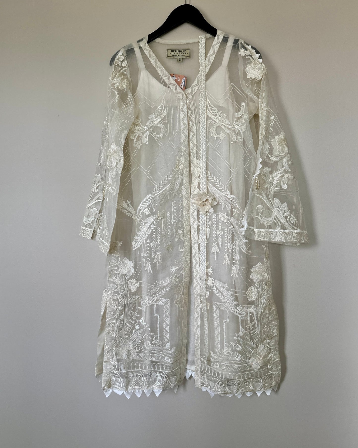 Republic Womenswear White