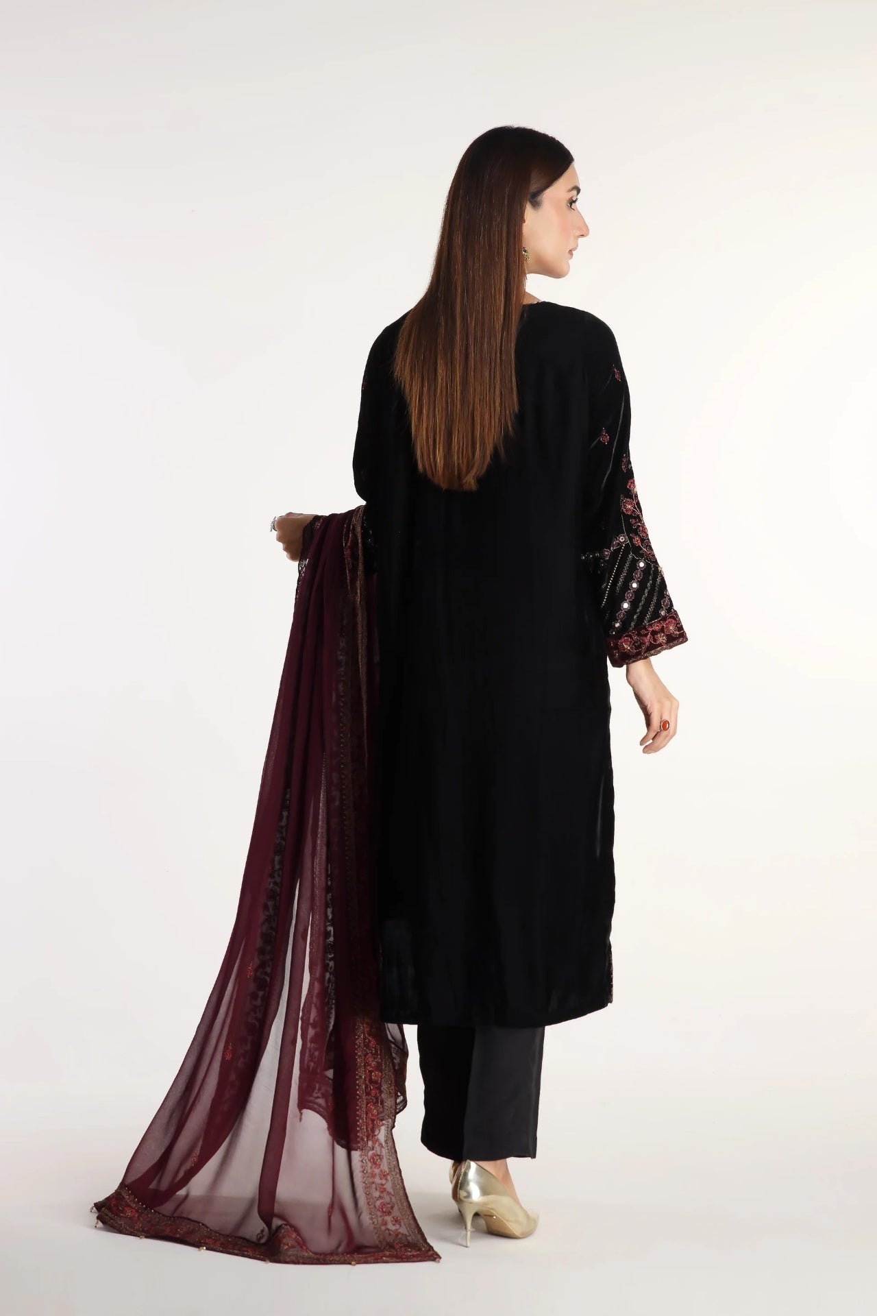 Velvet Embroidered Suit (AV0019) - Chinyere