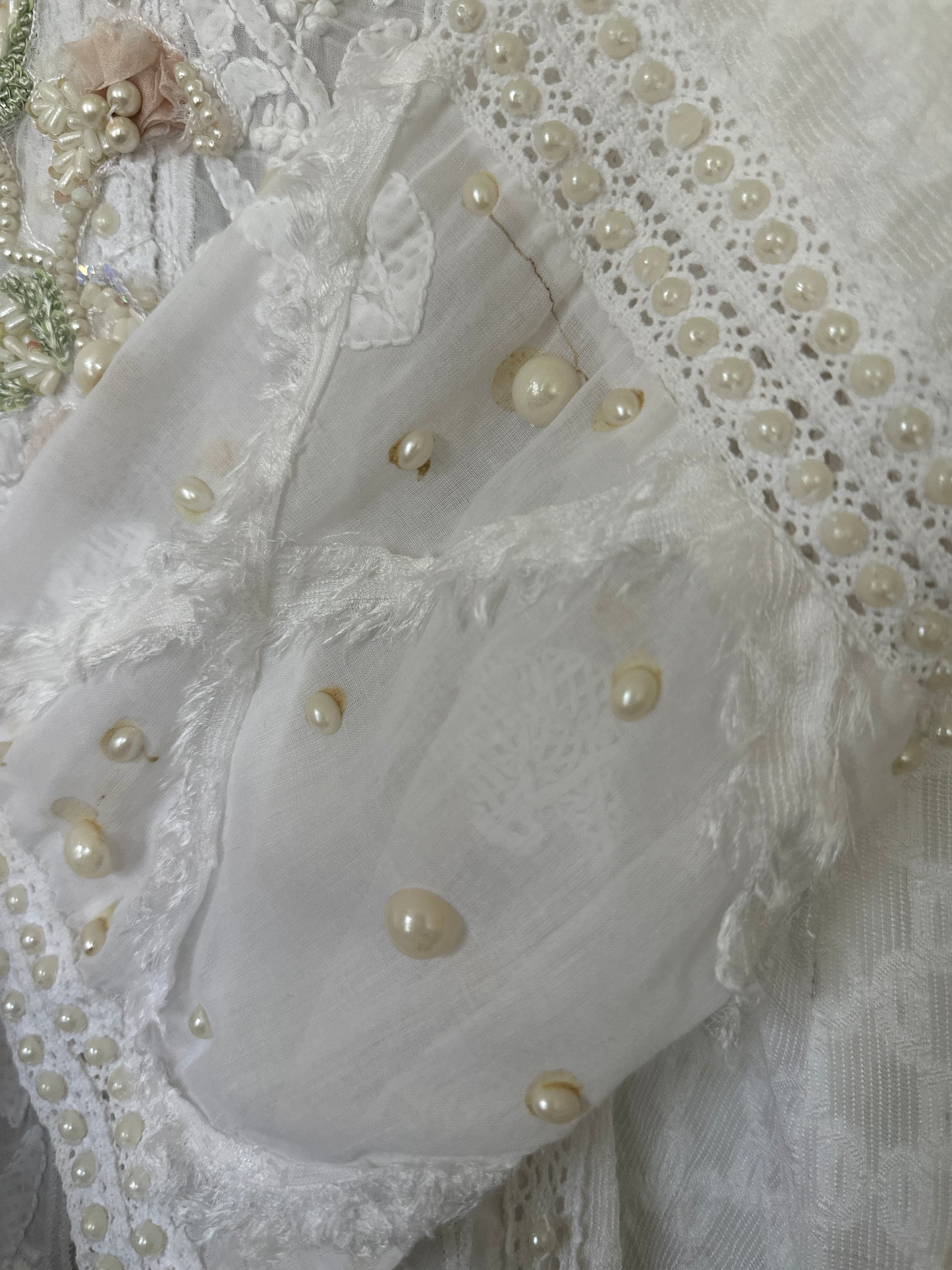 White Perfect Dreams - Farah Talib Aziz
