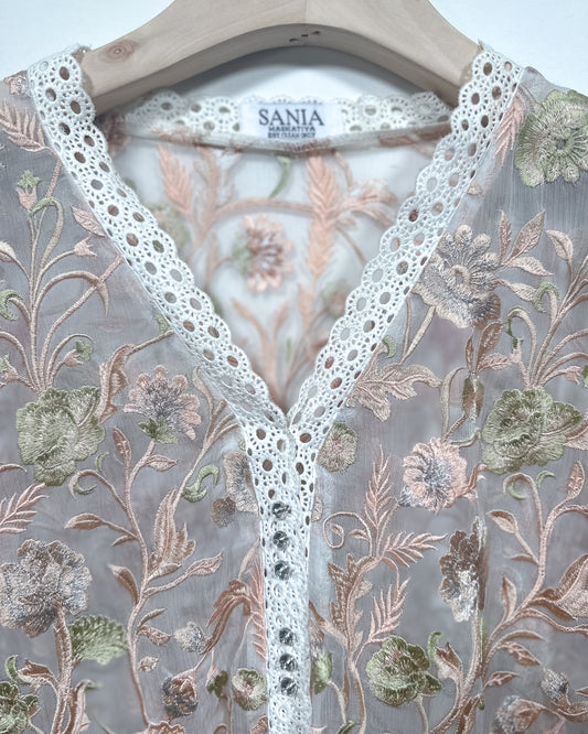 Embroidered shirt - Sania Maskatiya