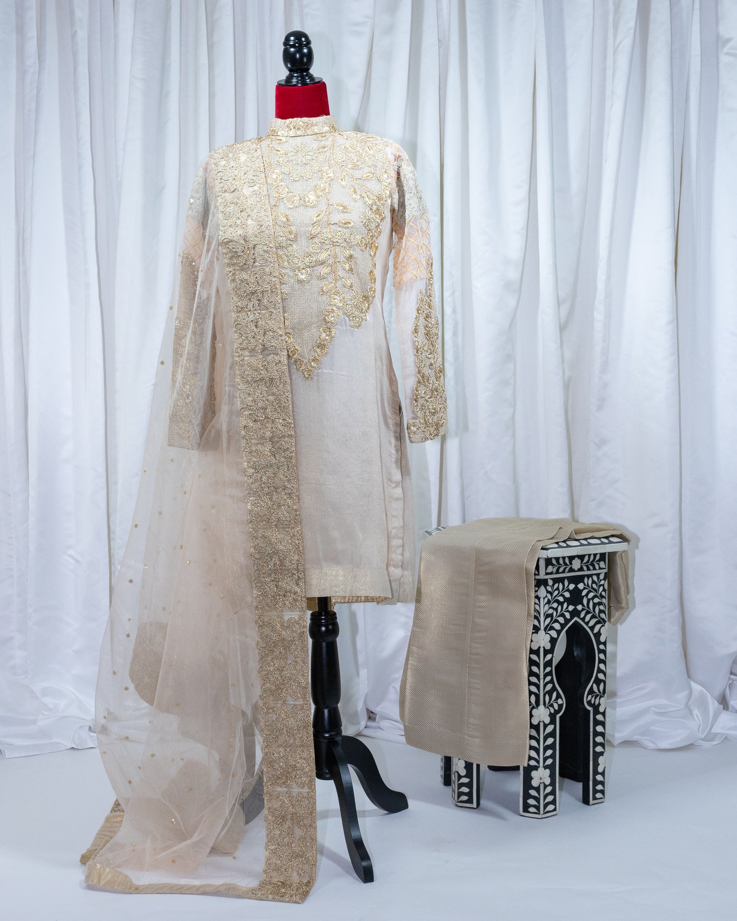 Gold - Tabassum Mughal