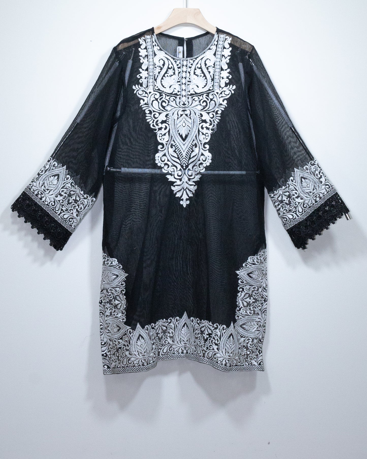 Black - Sanober Azfar