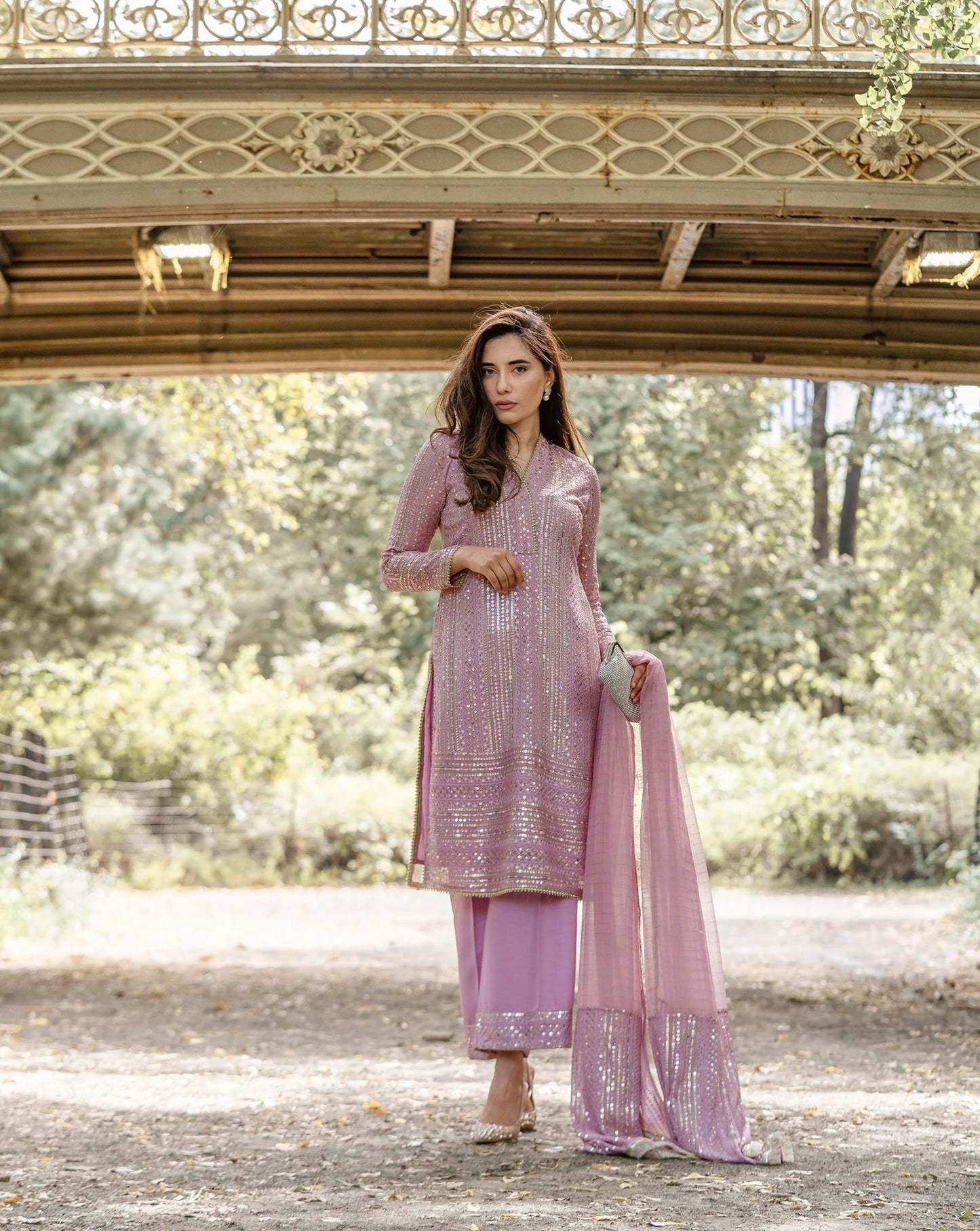 Lily - Ayla Noor