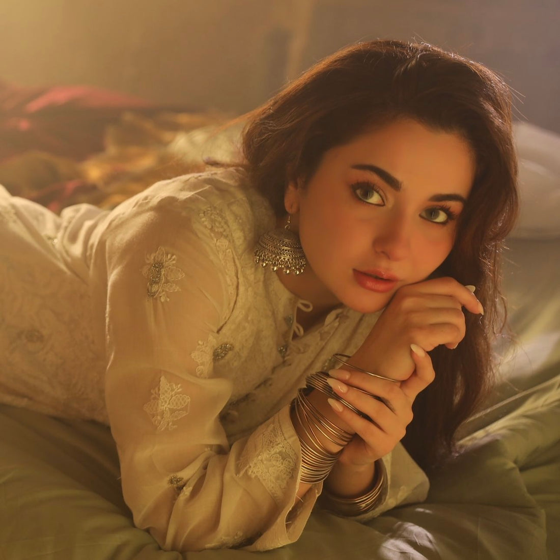 Hania Amir Sharjeena Wardrobe Review Kabhi Main Kabhi Tum Phir Story TPS
