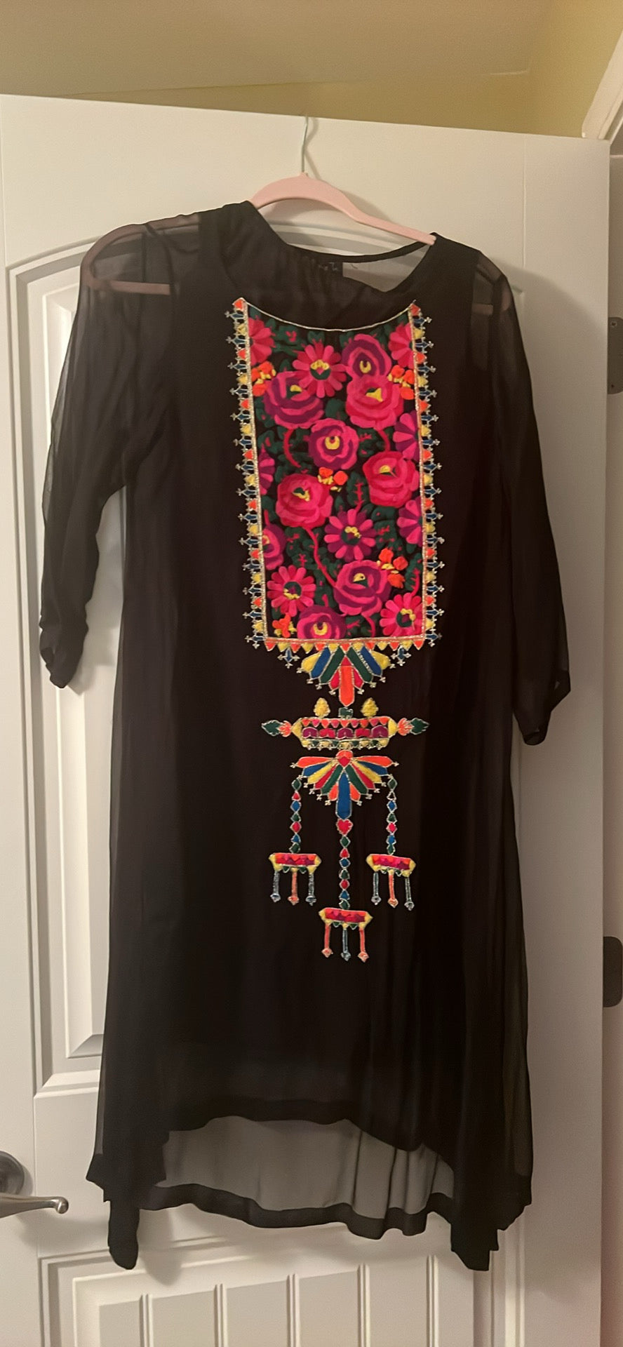 Rang Ja - Black embroidered shirt