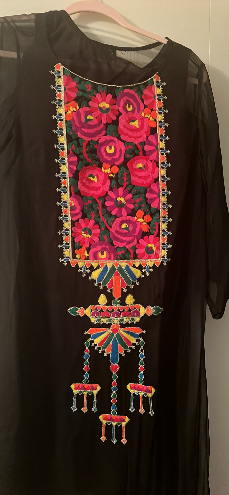 Rang Ja - Black embroidered shirt