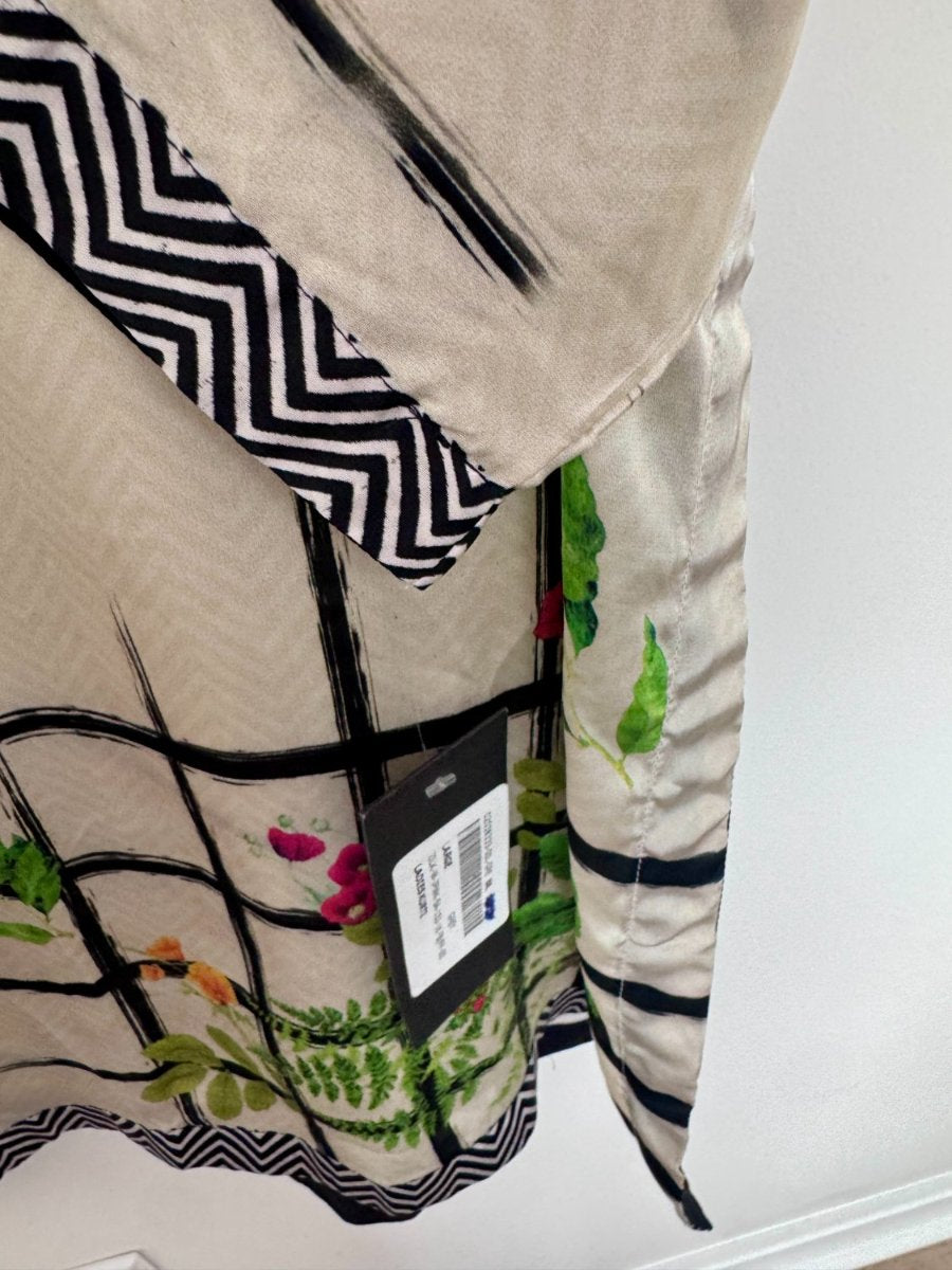 Junaid Jamshed - Designer Item