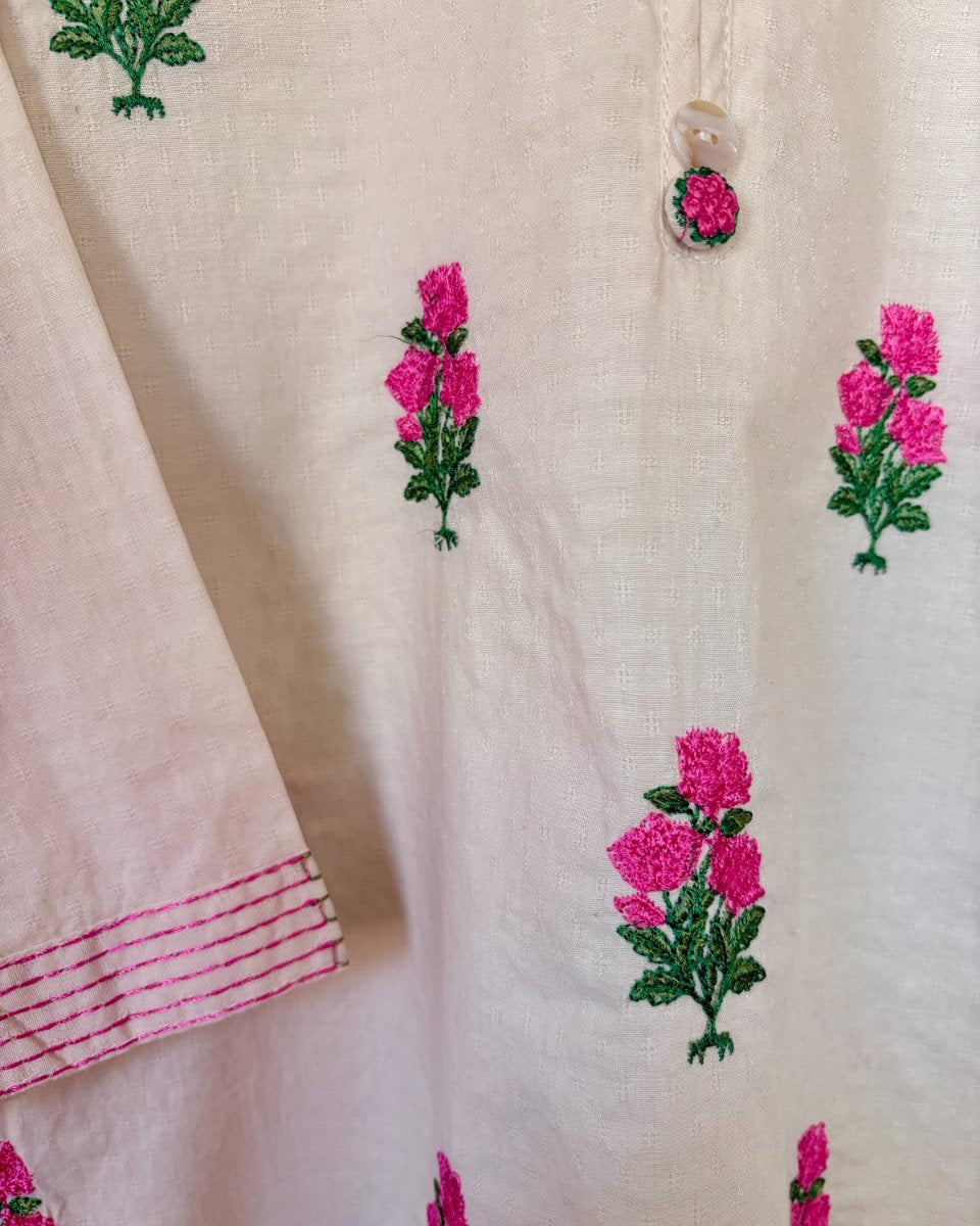 Embroidered White Kurta - Khaadi
