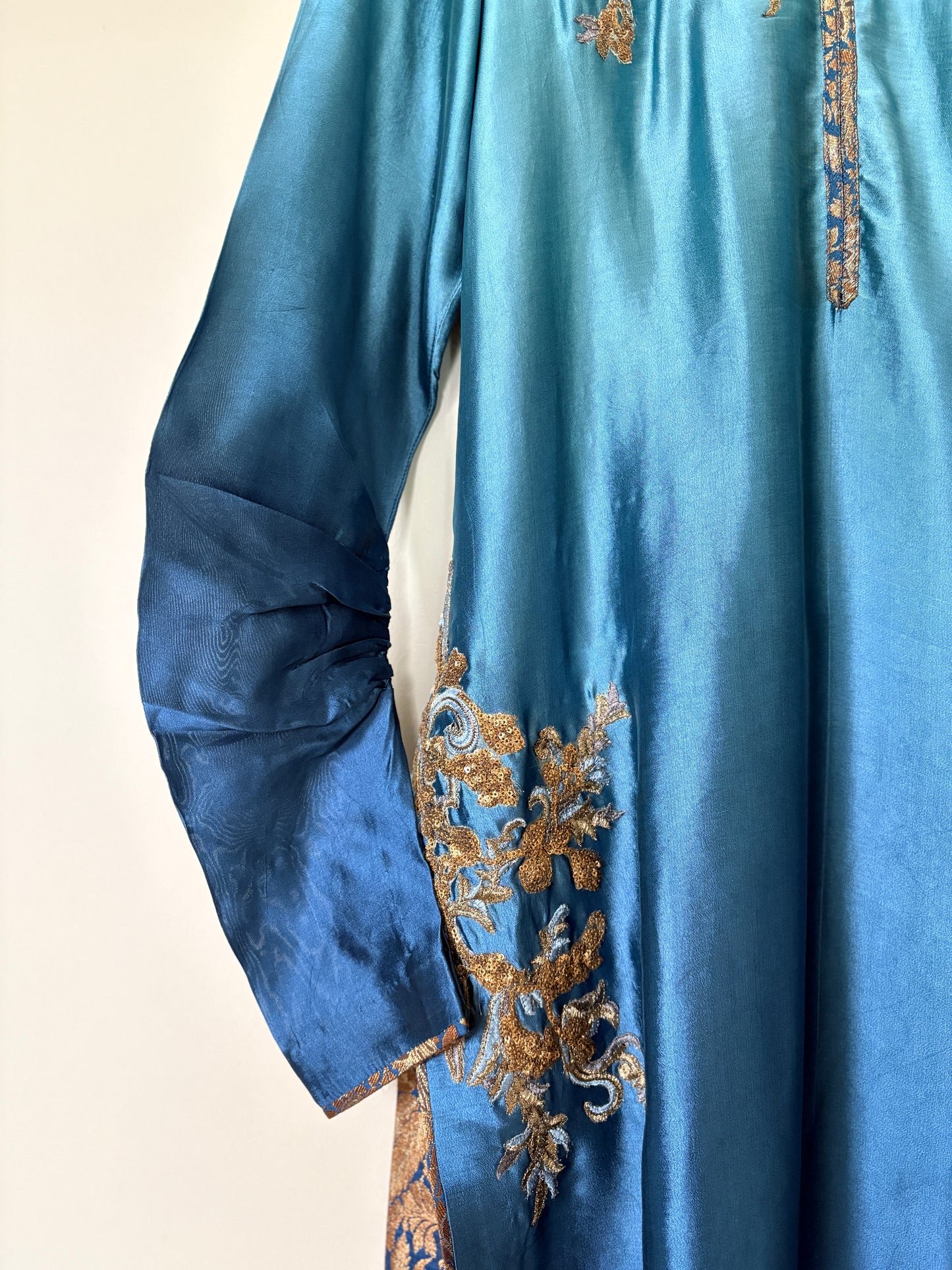 Heavenly Oracle - Nilofer Shahid