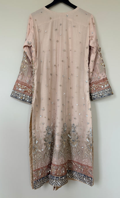 Ceyda (EC21-07) - Elan