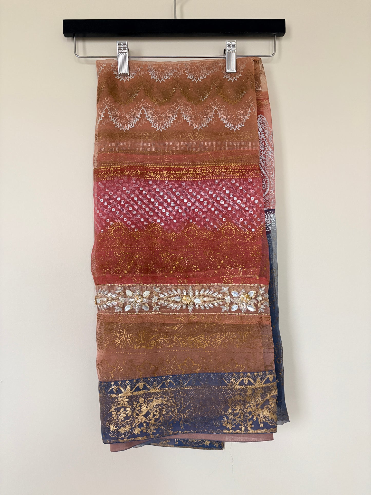 Ceyda (EC21-07) - Elan