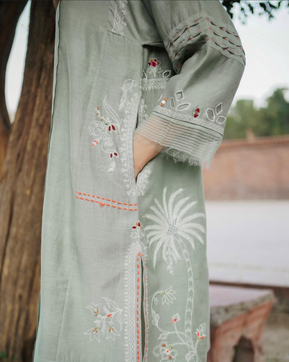 Nimr Kurti & Dupatta - Misha Lakhani