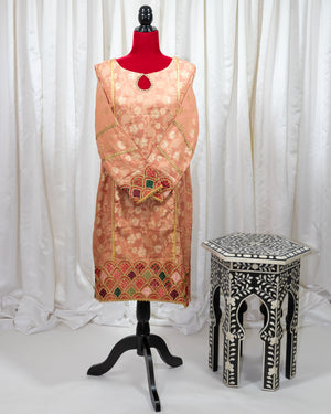 Kurta Peach - Cross Stitch