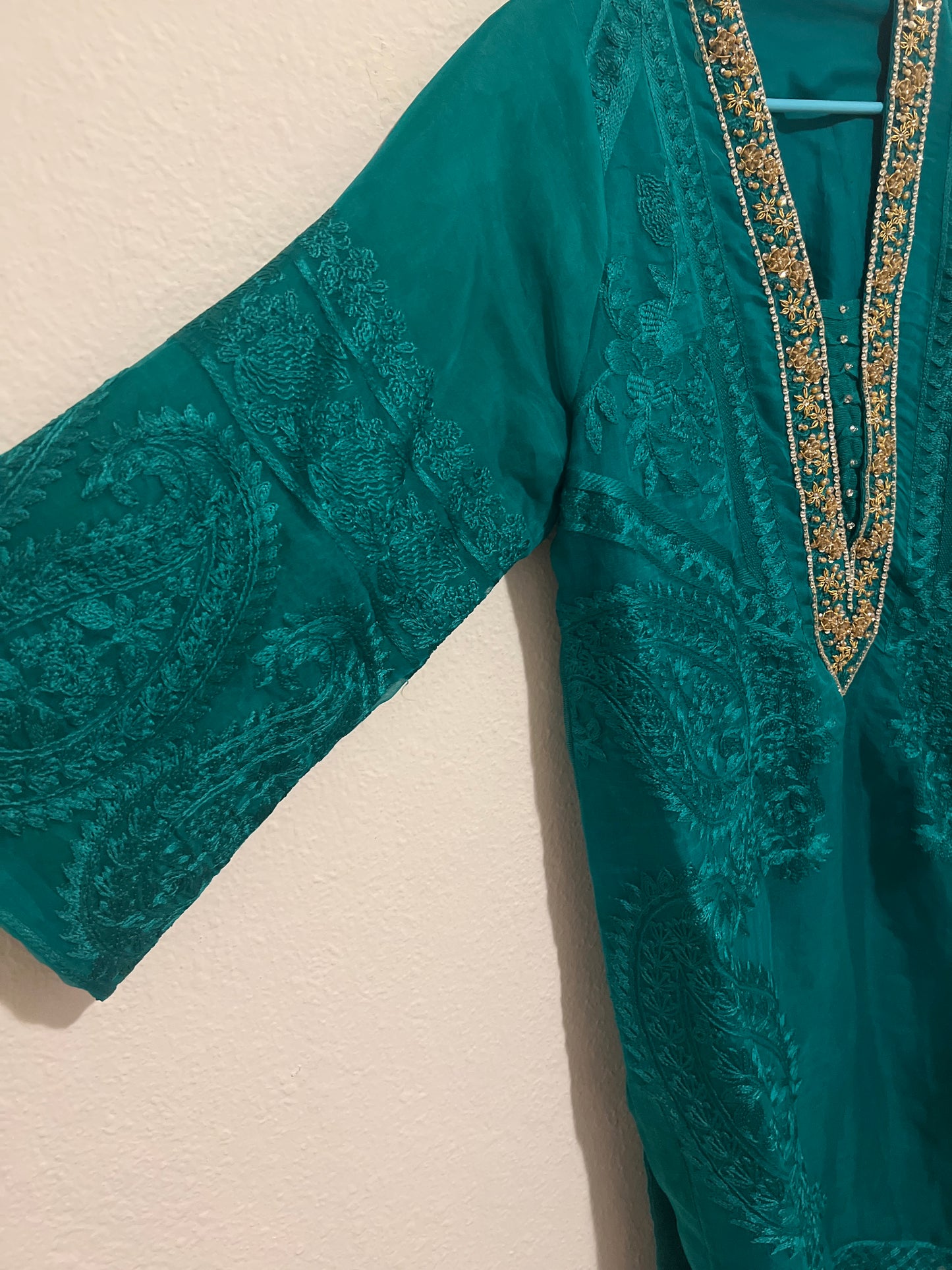 Agha Noor  - Kurta