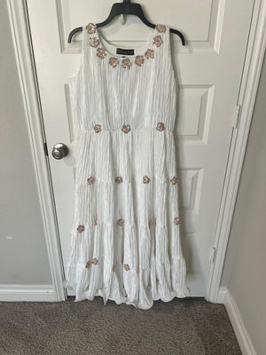 Dikhawa - White Sleeveless
