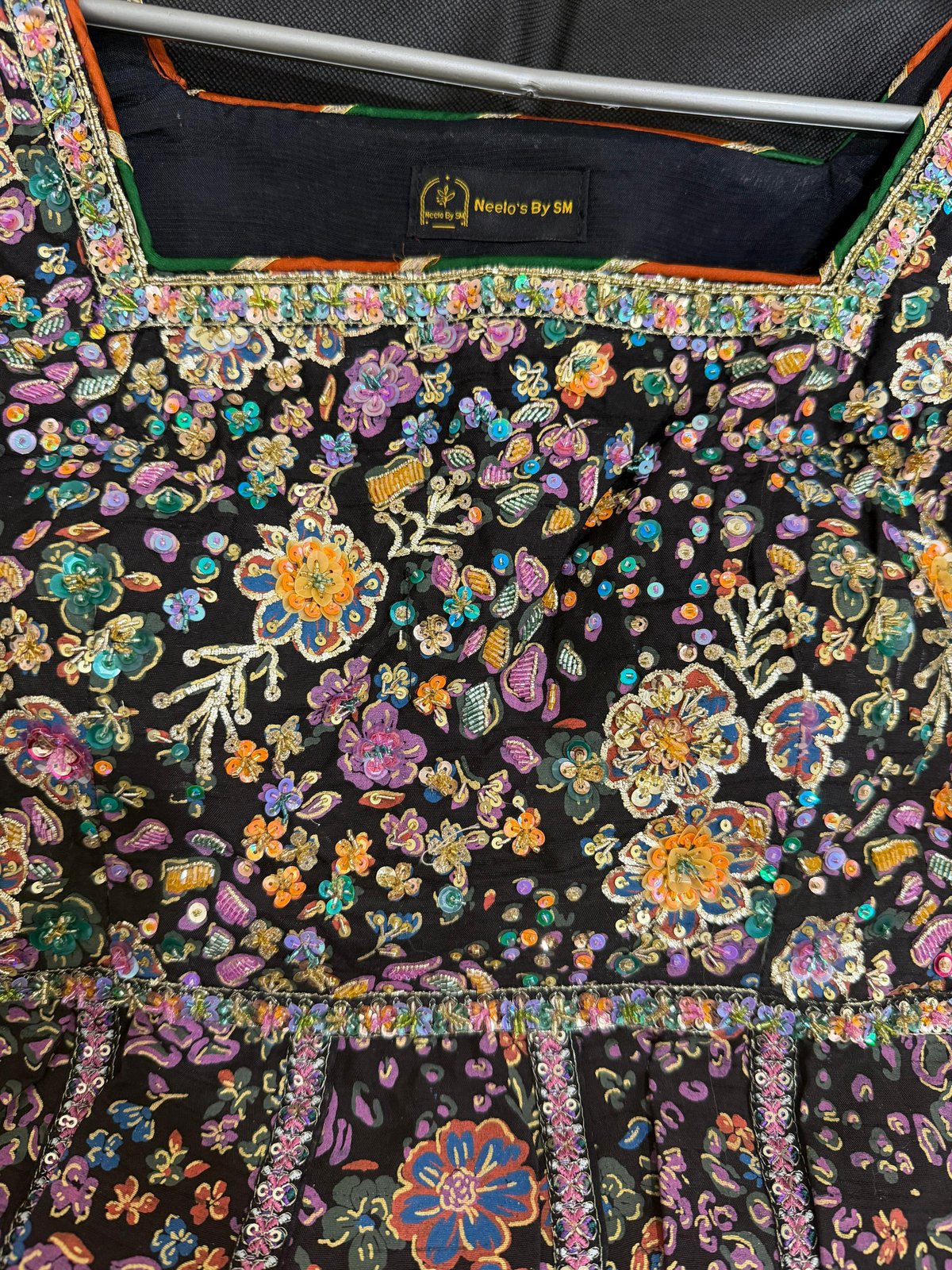 Black Peshwas - Neelos by SM