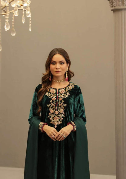 Zaibtan Velvet Luxe- Alizay Saad Studio