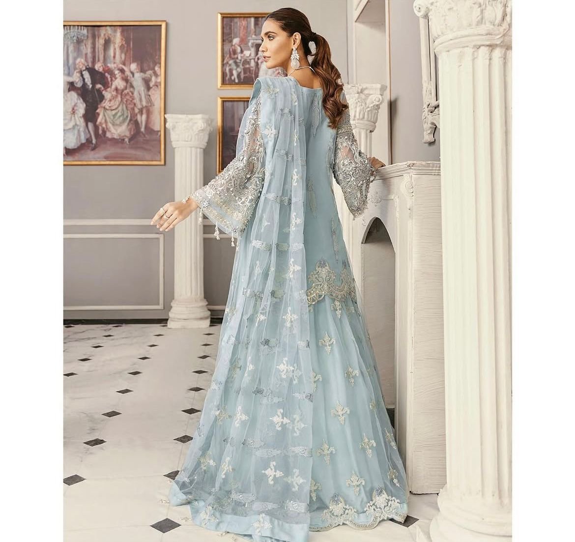 3-piece - Akbar Aslam