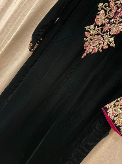 Zaibtan Velvet Luxe- Alizay Saad Studio